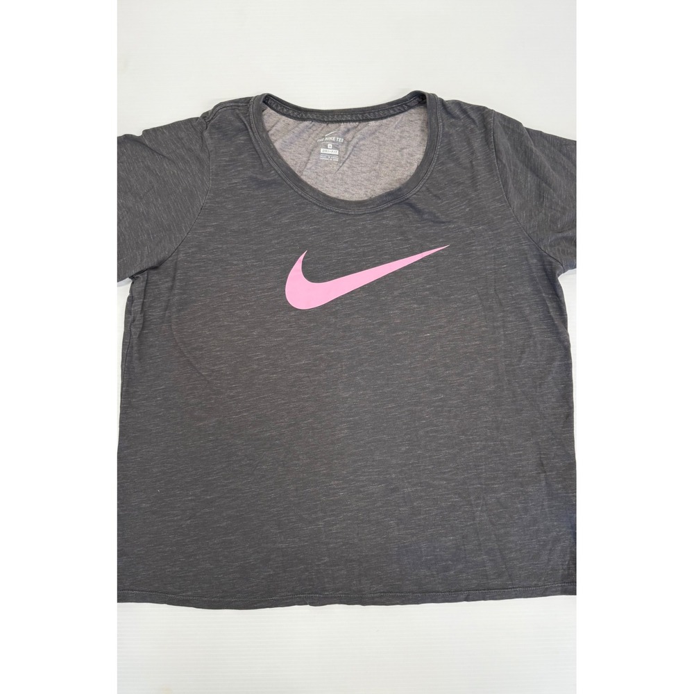 Nike Dri-FIT Graphic T-Shirt Womens 1X Gray Pink Swoosh Short Sleeve Active Tee